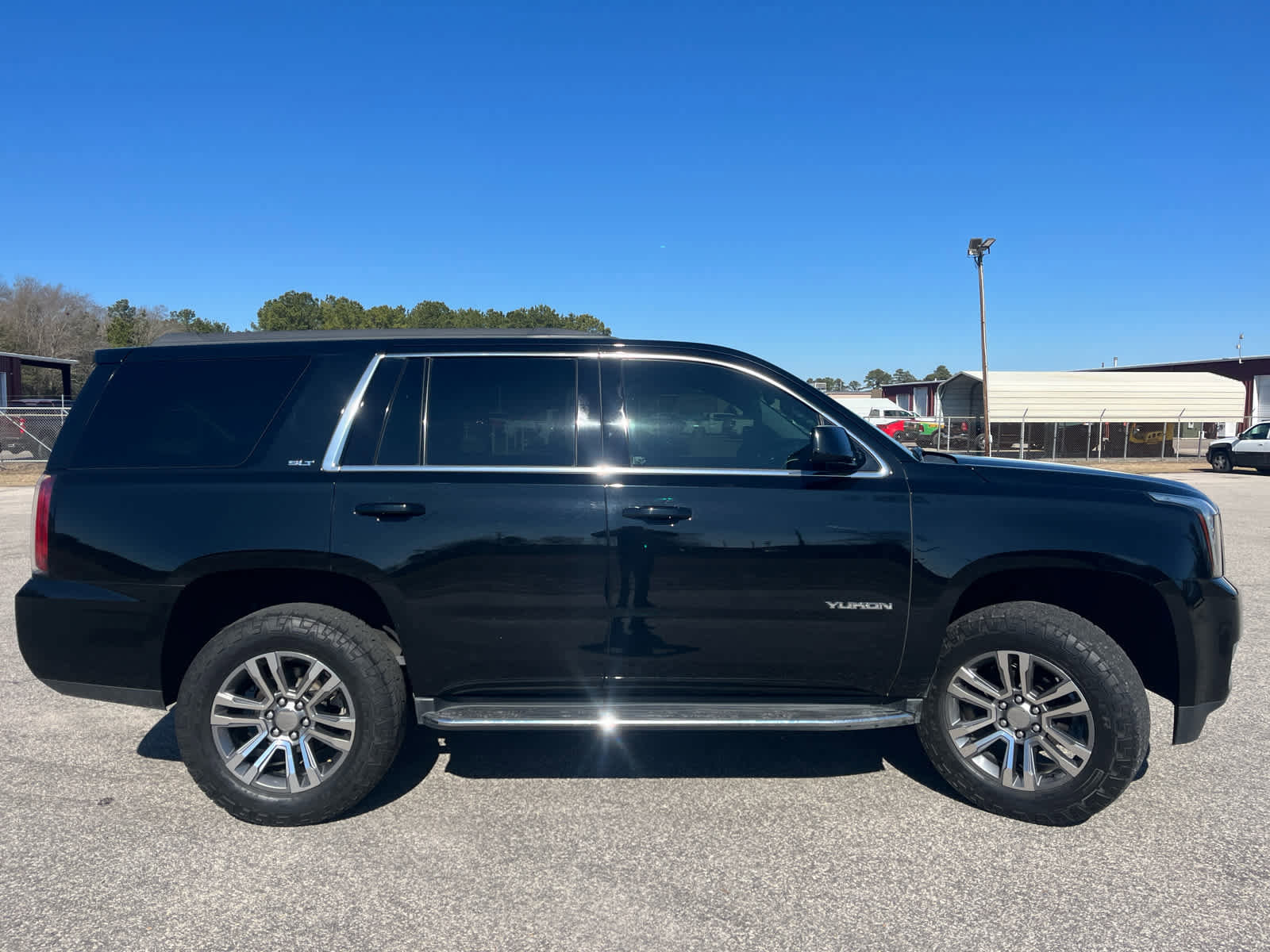 Used 2019 GMC Yukon SLT image 10