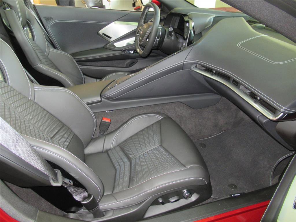 Used 2025 Chevrolet Corvette Z06 image 10