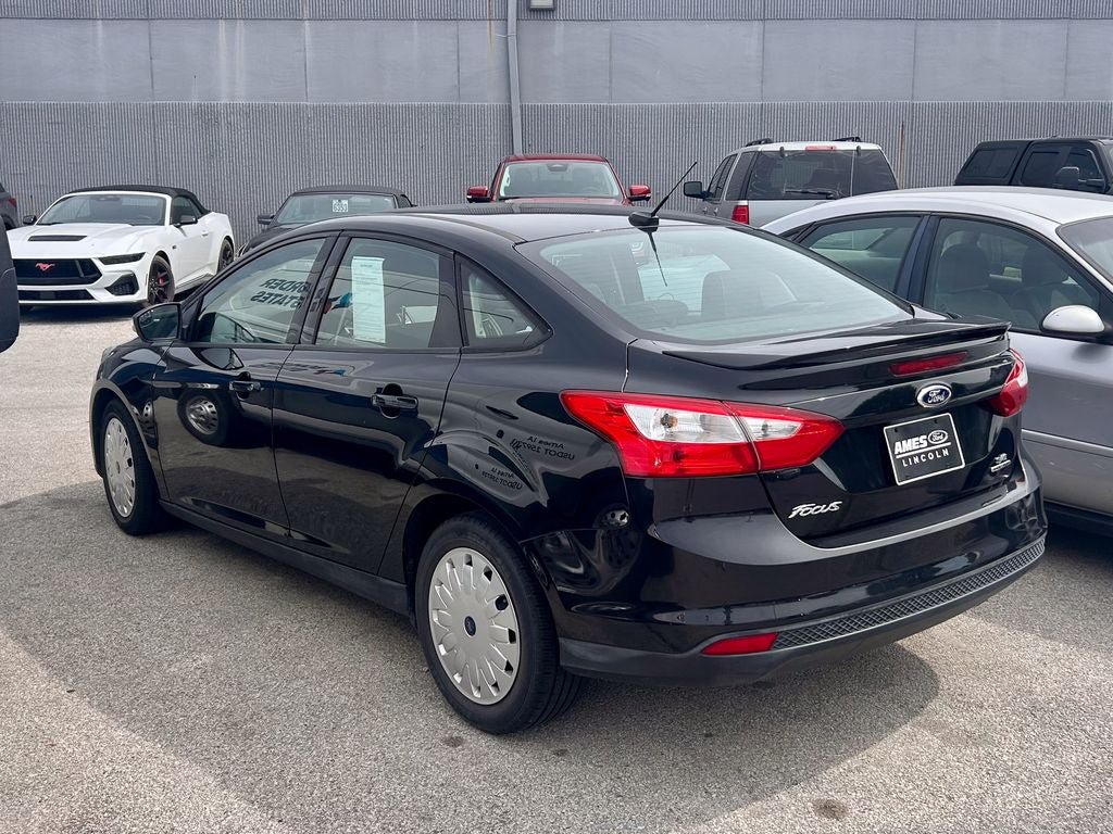 Used 2012 Ford Focus SE FWD image 6