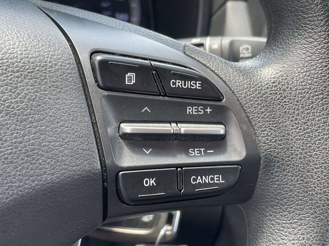 Used 2020 Hyundai Kona SE FWD image 12