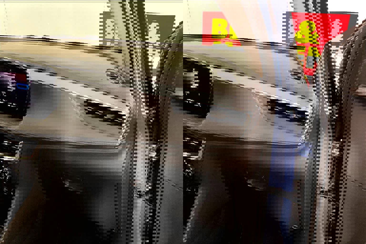 Used 2024 Buick Encore GX Preferred image 15