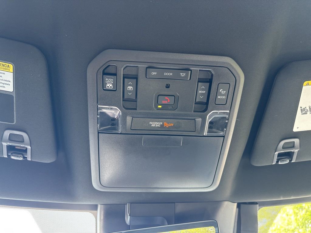 Used 2022 Toyota Tundra Capstone AWD/4WD image 29