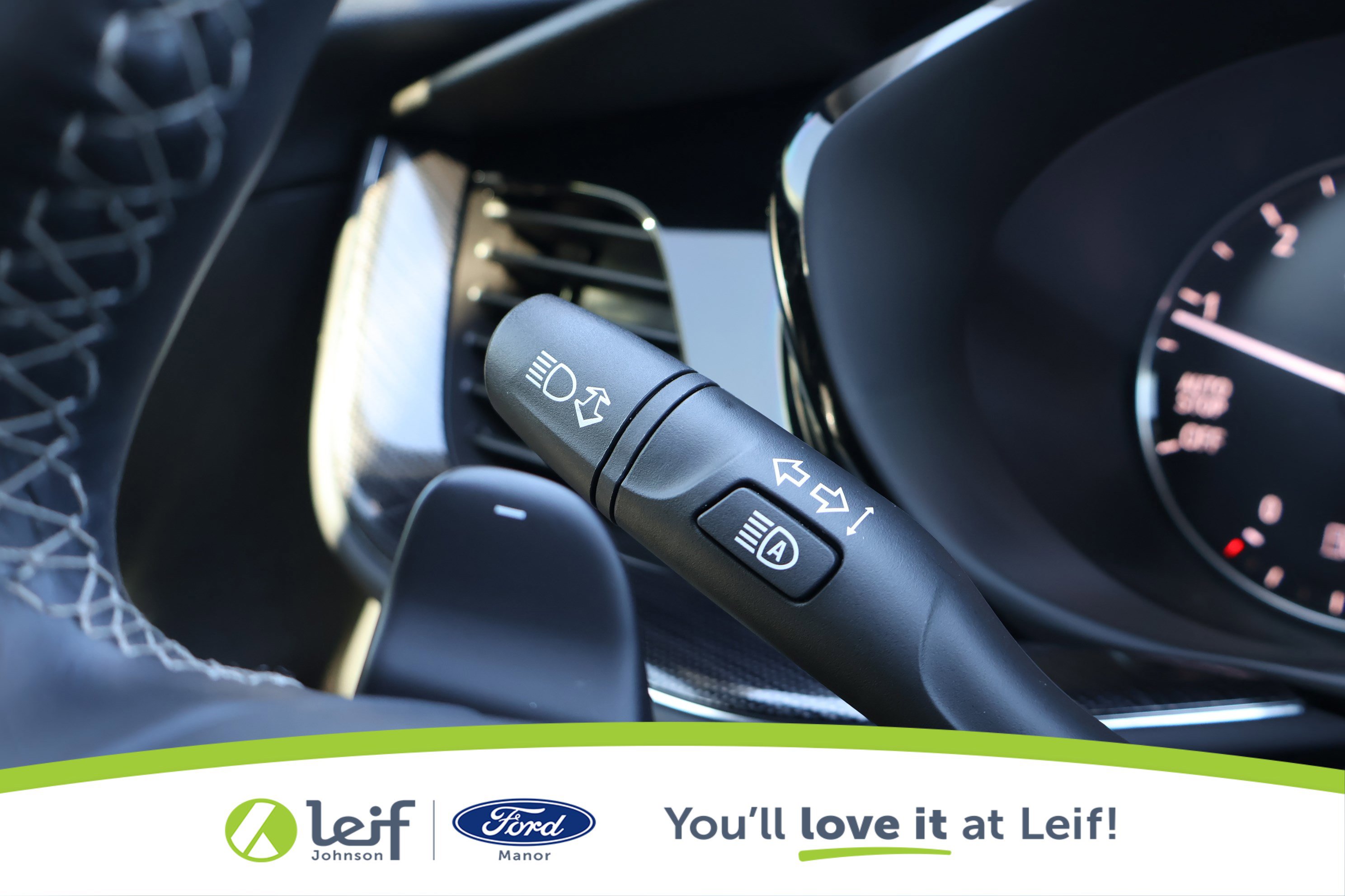 Used 2023 Buick Envision Preferred image 18