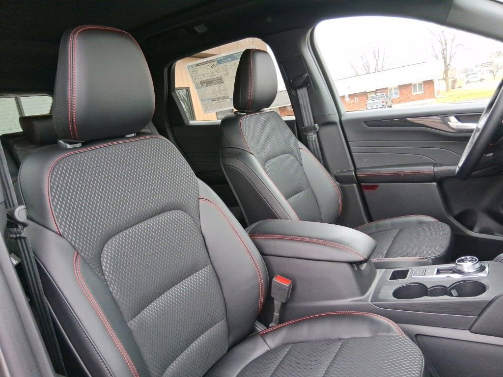 New 2026 Ford Escape ST-Line Select w/ Tech Pack #2 image 25