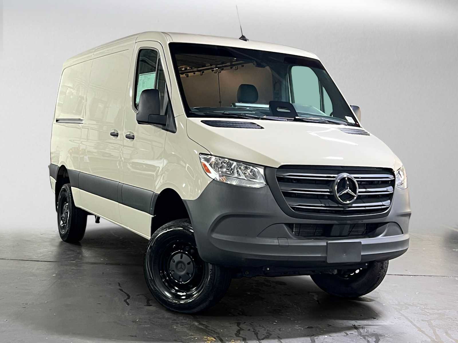 New 2025 Mercedes-Benz Sprinter 2500