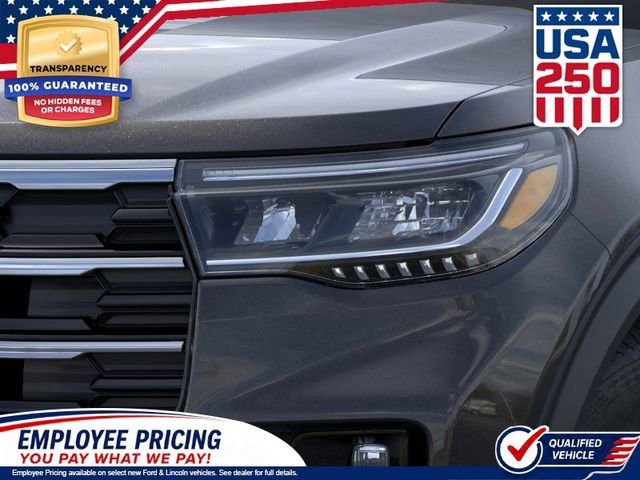 New 2026 Ford Explorer Active w/ Active Comfort Package RWD image 18