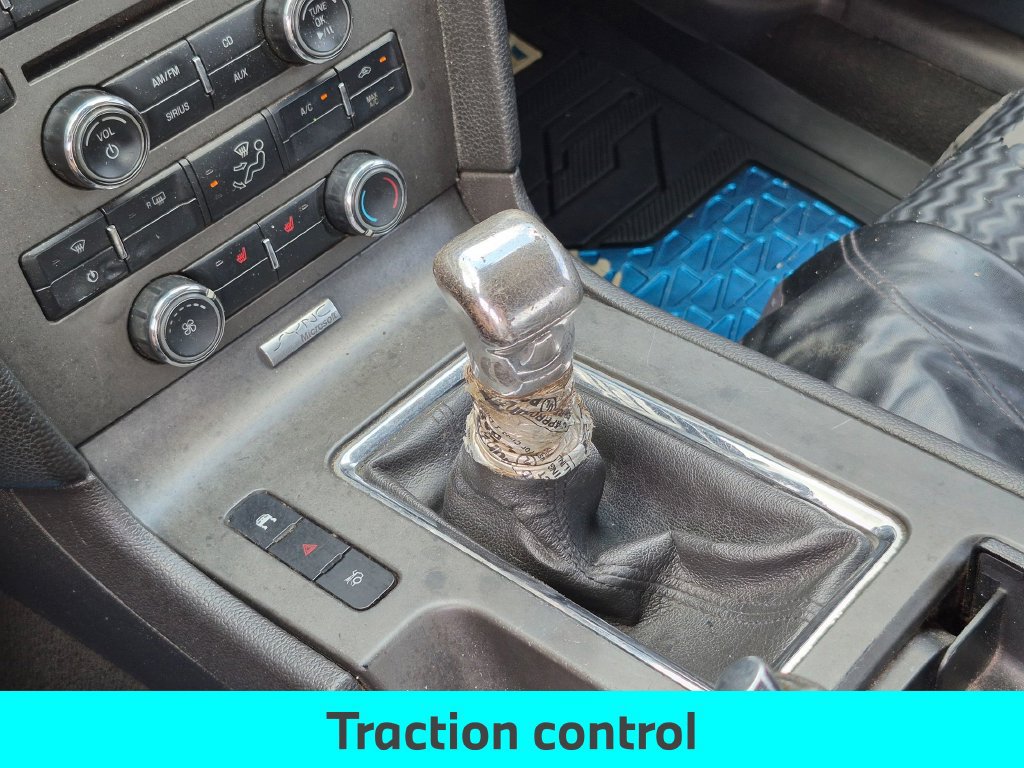 Used 2010 Ford Mustang GT Premium RWD image 21