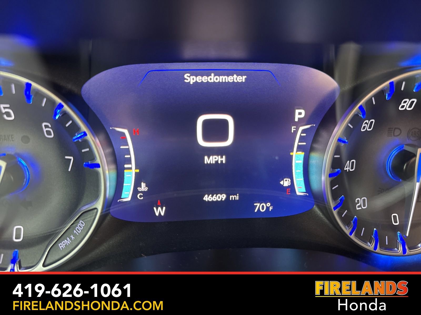 Used 2023 Chrysler Pacifica Touring-L image 35