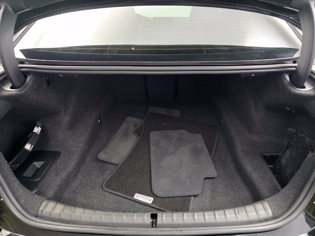 Used 2019 BMW 530i w/ Convenience Package RWD image 15
