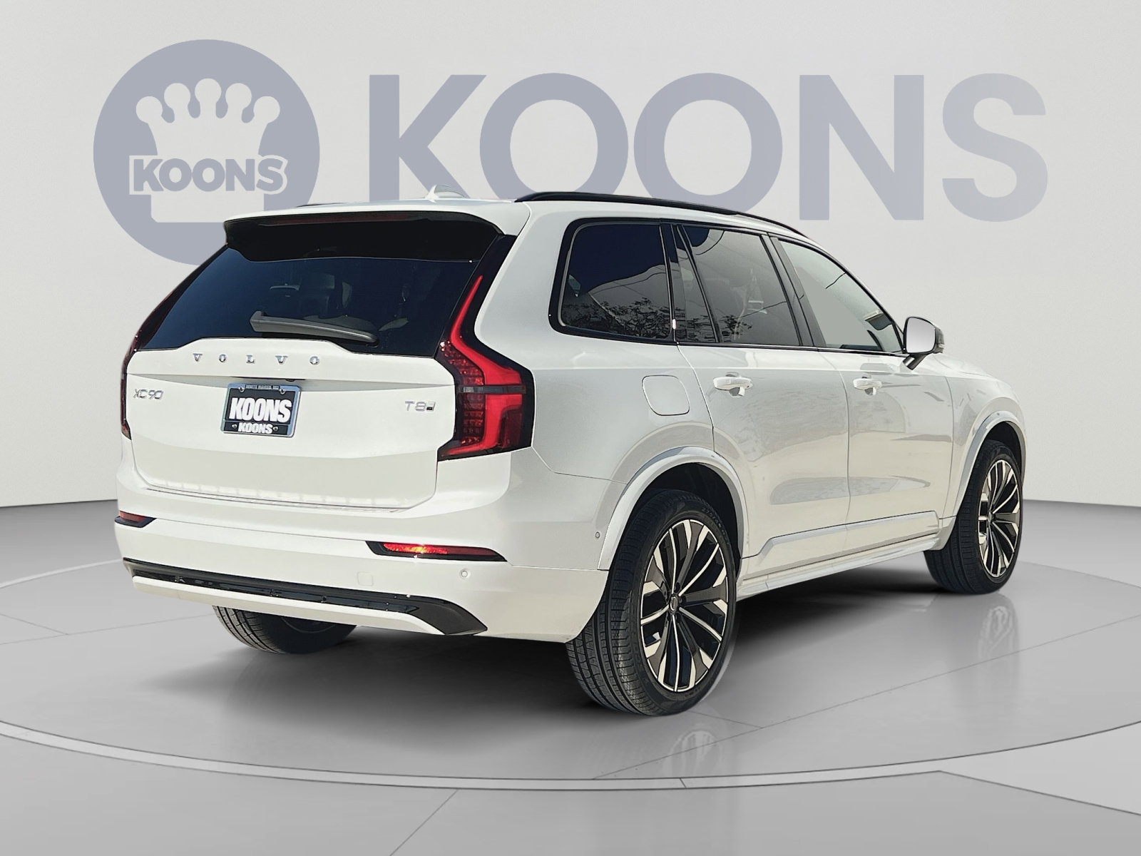 New 2026 Volvo XC90 T8 Ultra w/ Protection Package Premier AWD/4WD image 16