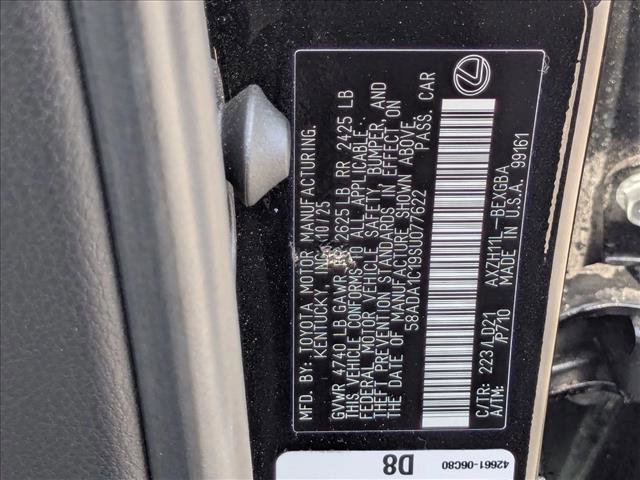 Used 2025 Lexus ES 300h w/ Premium Package image 25