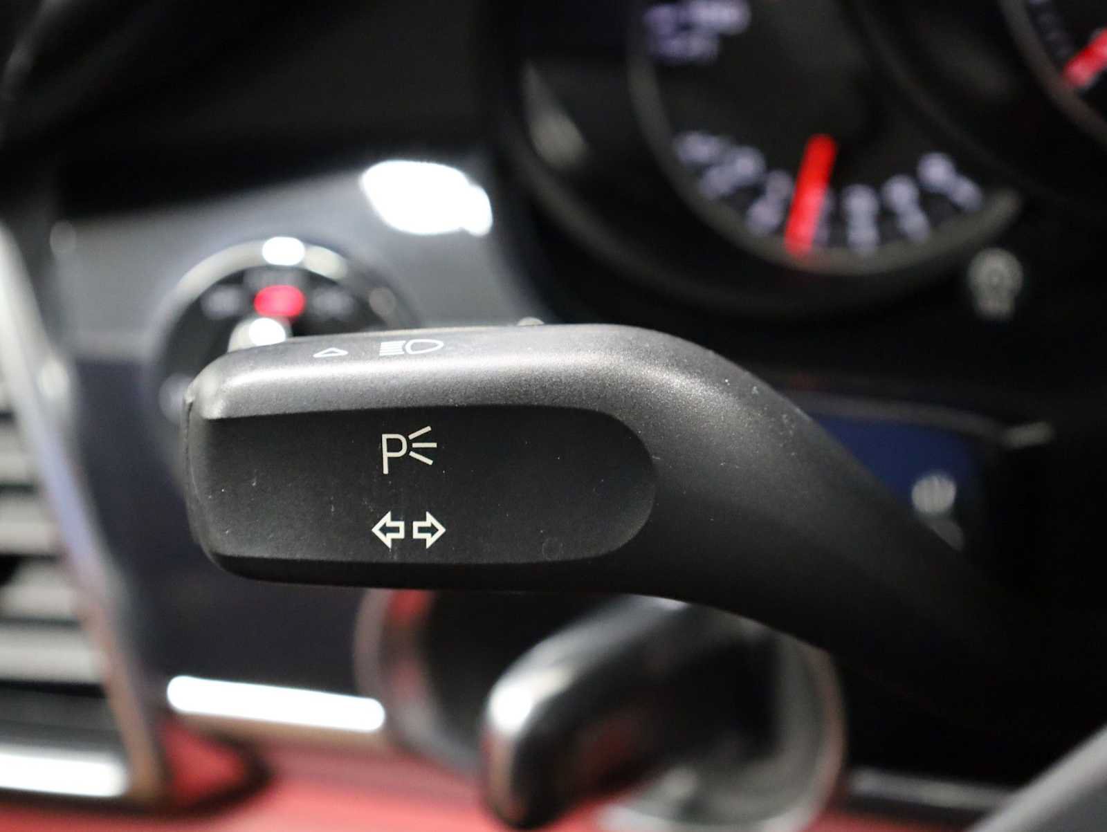 Used 2016 Porsche Panamera Edition RWD image 30