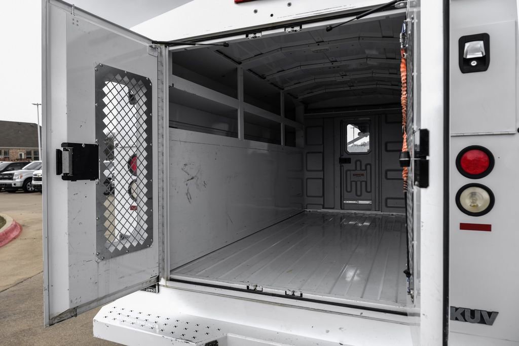 Used 2017 Ford Transit 350 138 w/ Interior Upgrade Package image 44