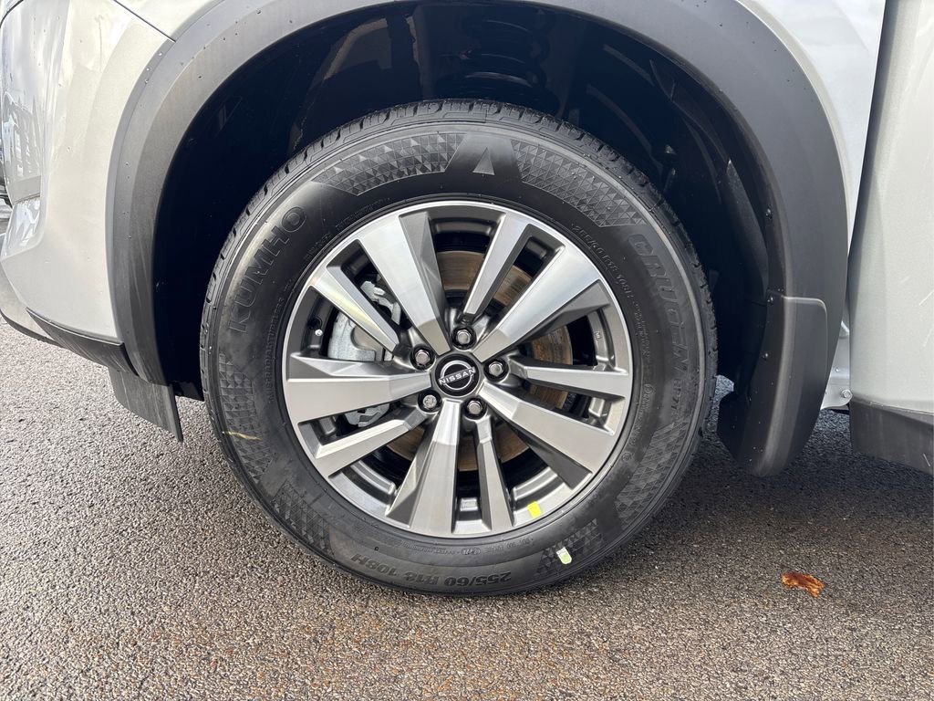 New 2025 Nissan Pathfinder SL w/ Cargo Package image 11
