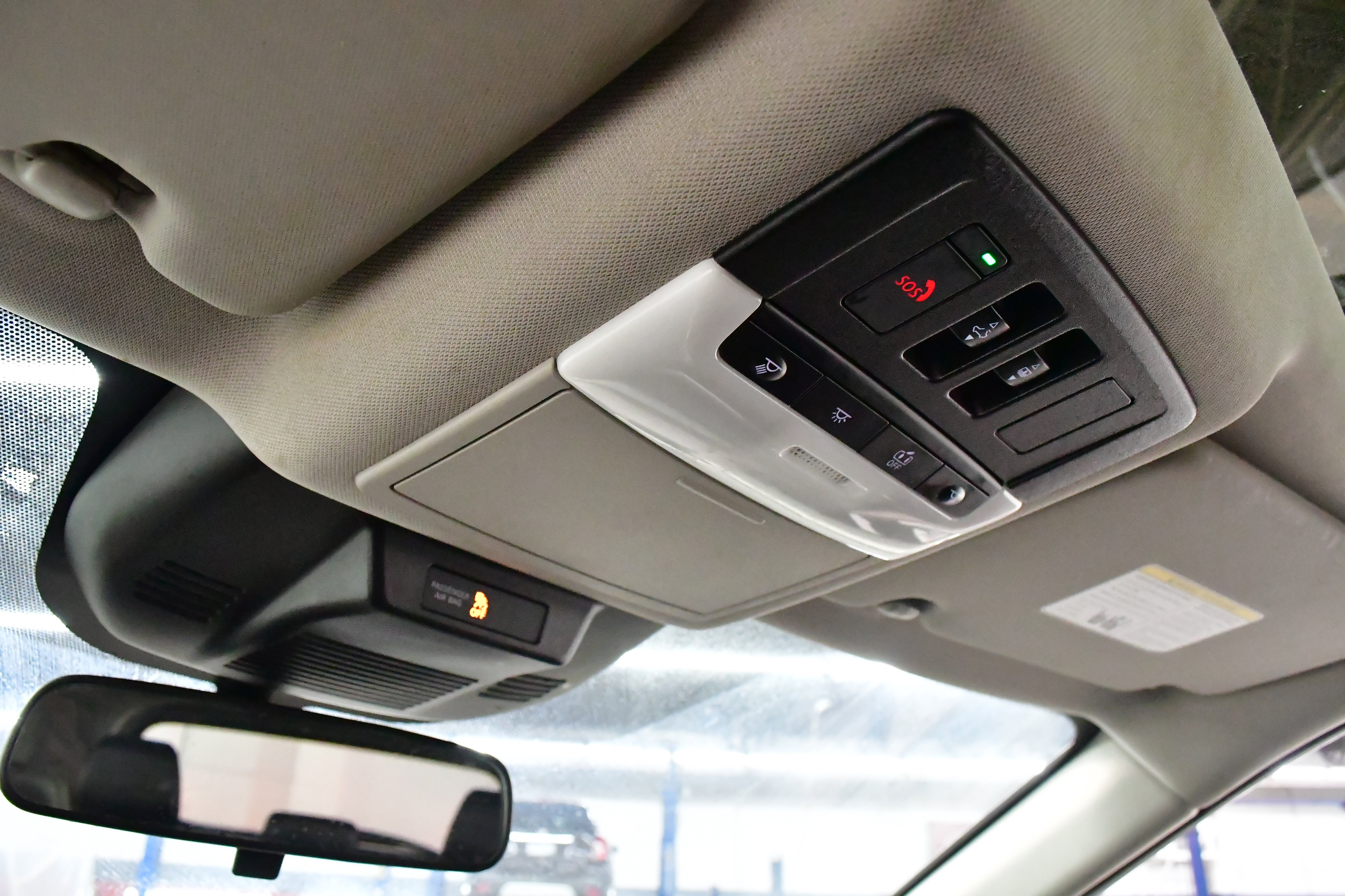 Used 2023 Nissan Rogue SV w/ SV Premium B Package image 56