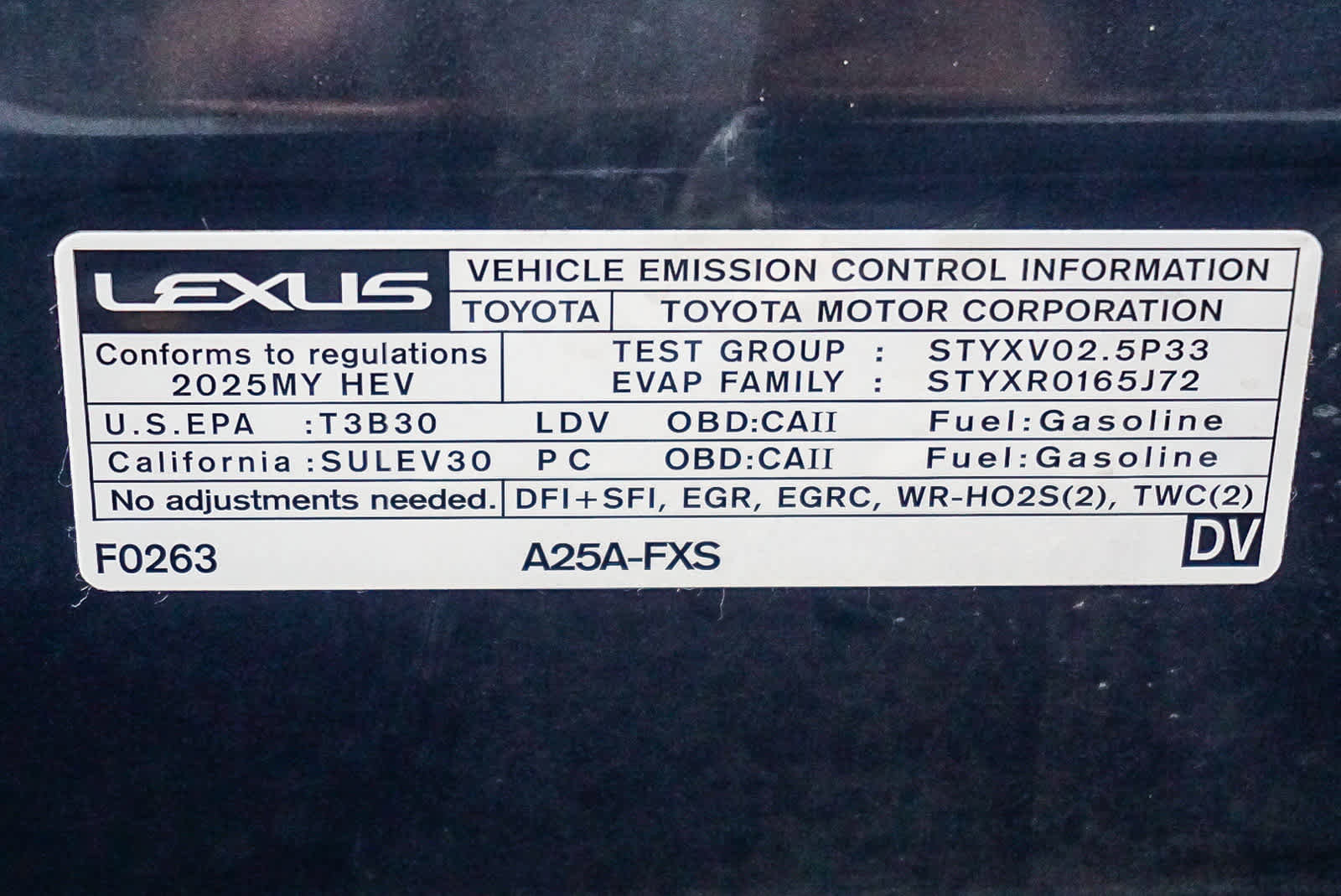 Certified 2025 Lexus ES 300h FWD image 29