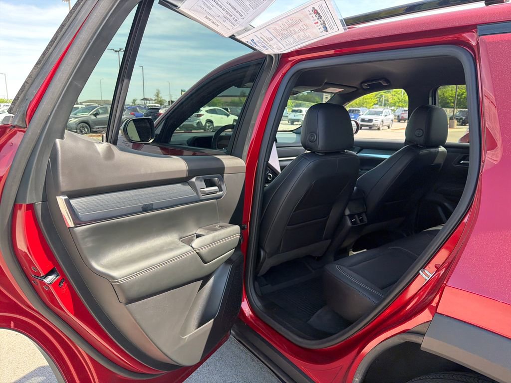 Used 2026 GMC Terrain Elevation w/ Elevation Premium Package image 29