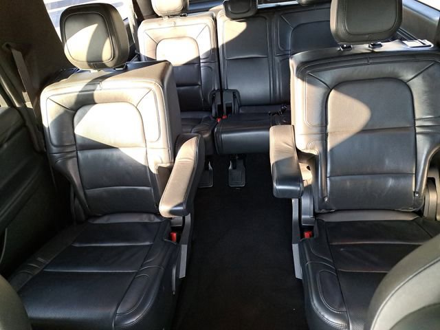 Used 2023 Lincoln Navigator L Reserve AWD/4WD image 15