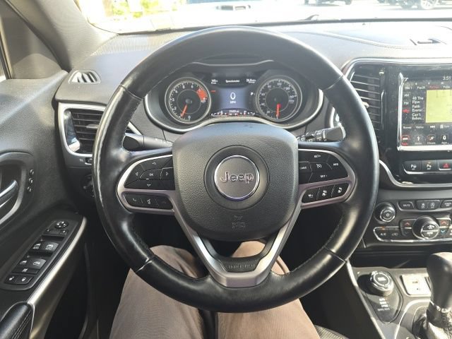 Used 2019 Jeep Cherokee High Altitude AWD/4WD image 16