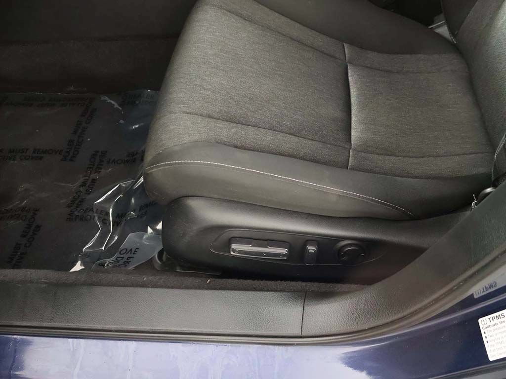 Used 2023 Honda Accord EX image 31
