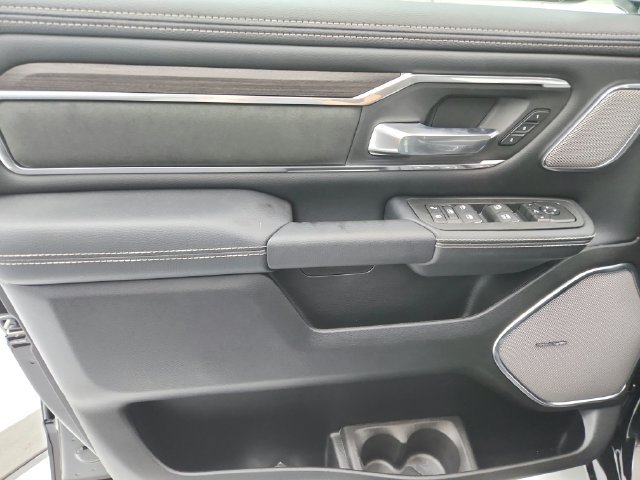 New 2026 RAM 1500 Laramie w/ Night Edition AWD/4WD image 40
