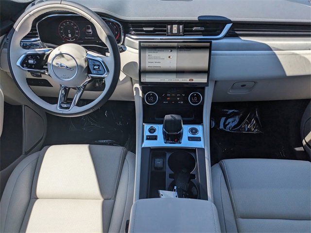 New 2026 Jaguar F-PACE R-Dynamic S image 11
