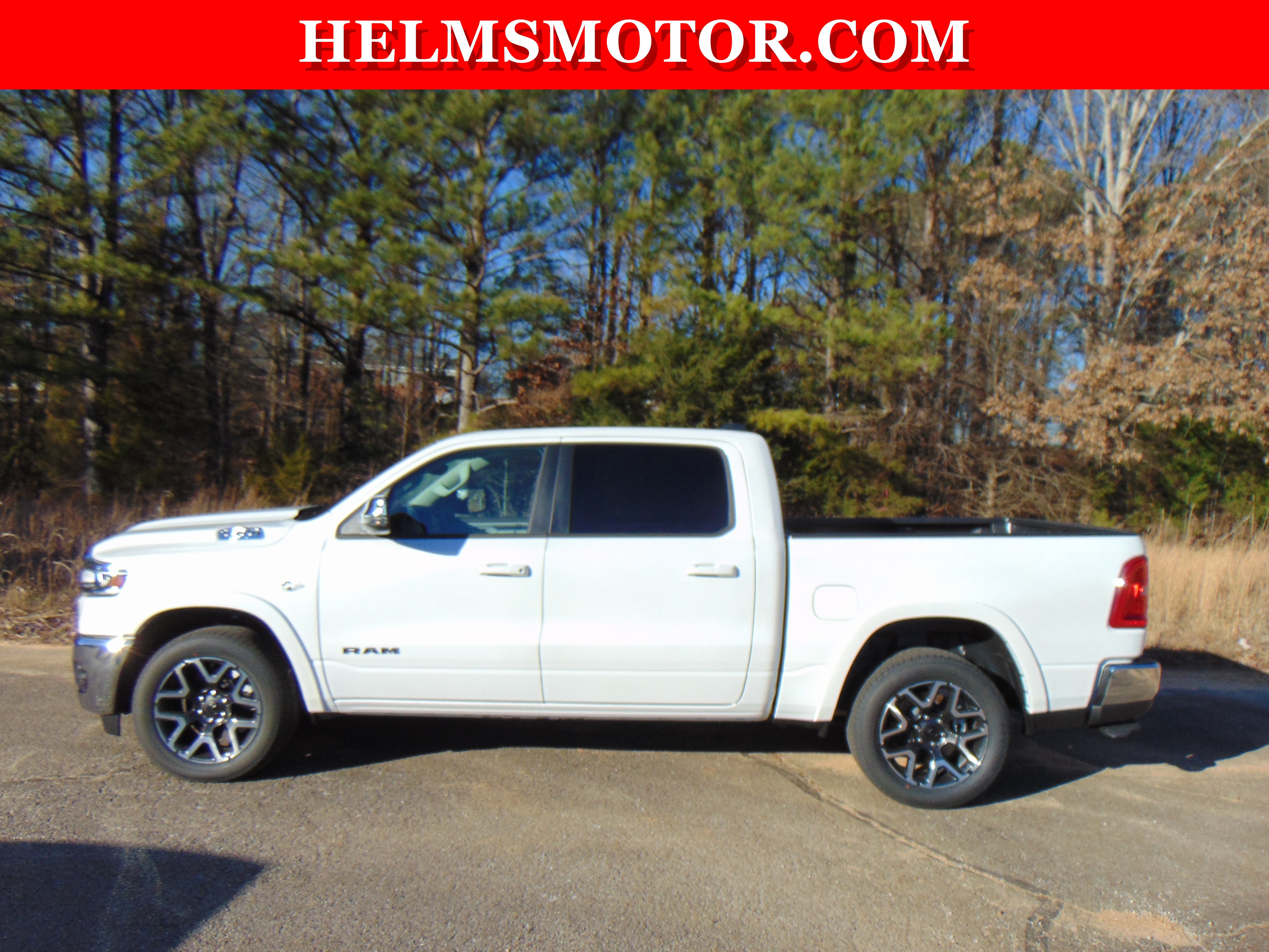 New 2026 RAM 1500 Laramie AWD/4WD image 2
