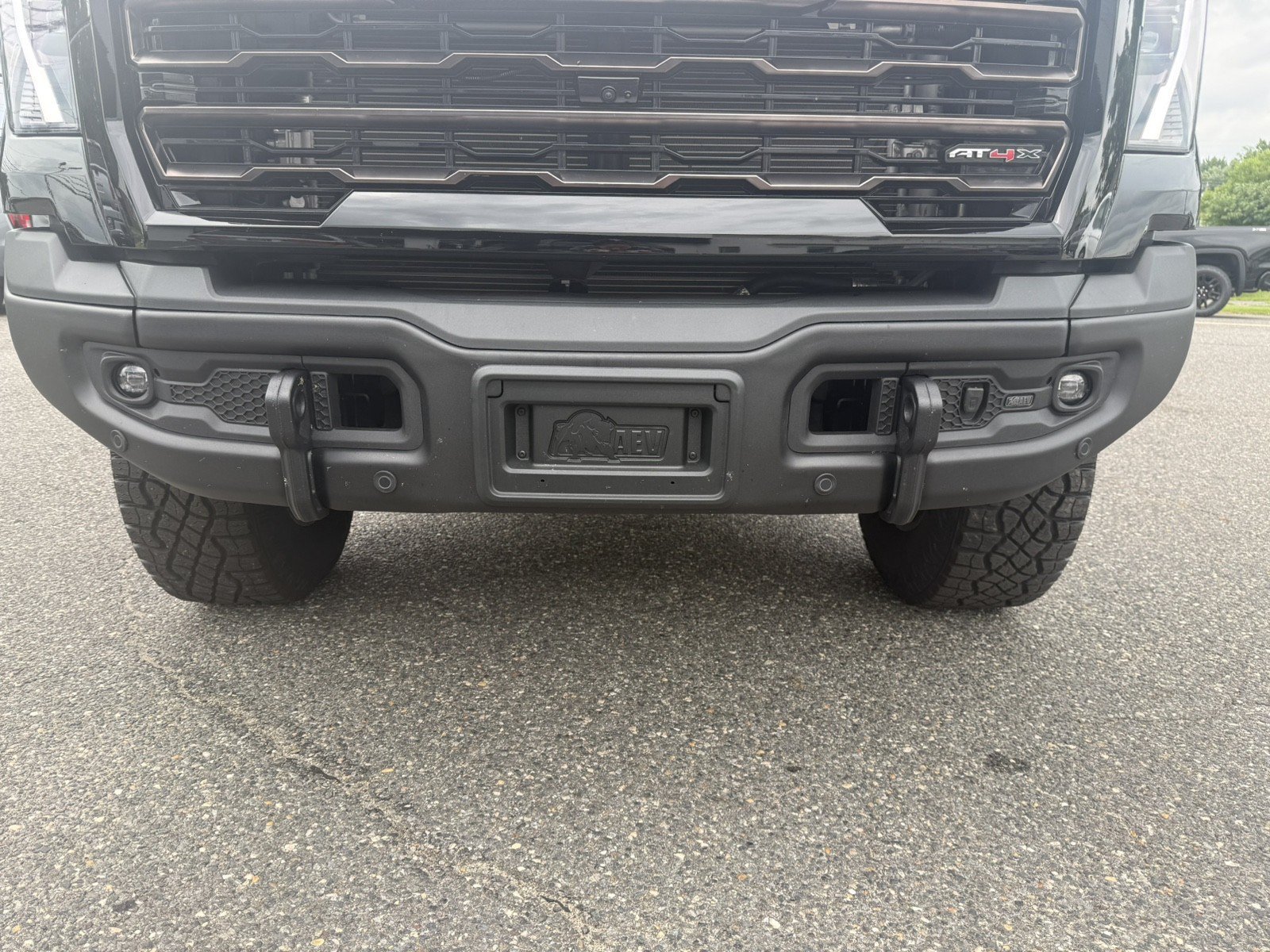 Used 2026 GMC Sierra 2500 AT4X w/ AT4X AEV Edition AWD/4WD image 10