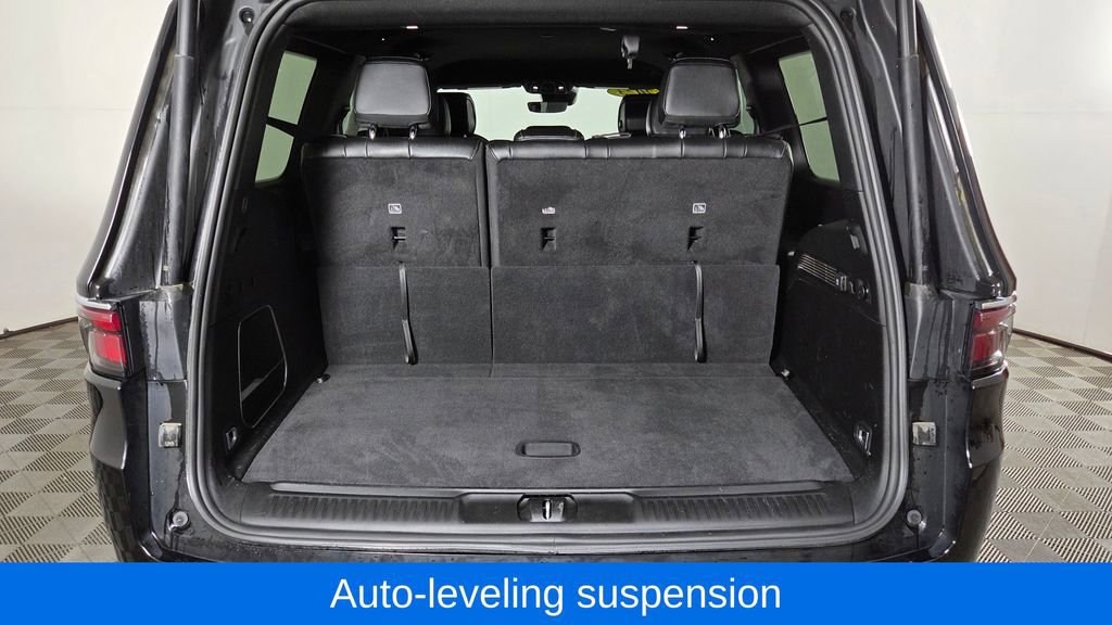 Used 2023 Jeep Wagoneer 4WD image 10