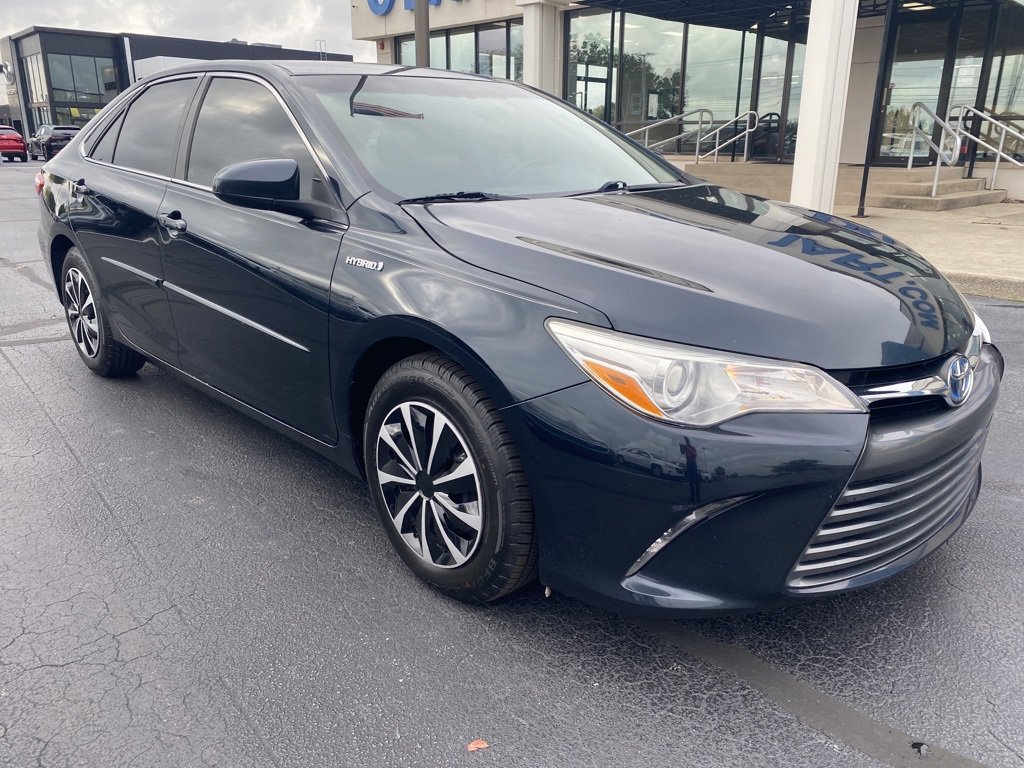 Used 2016 Toyota Camry LE