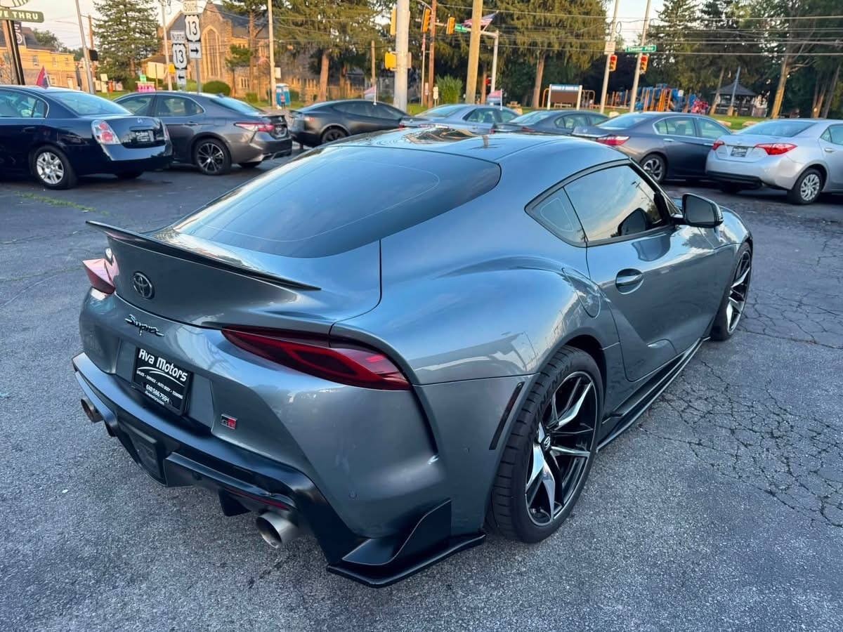 Used 2022 Toyota Supra Premium w/ Driver Assist Package RWD image 8