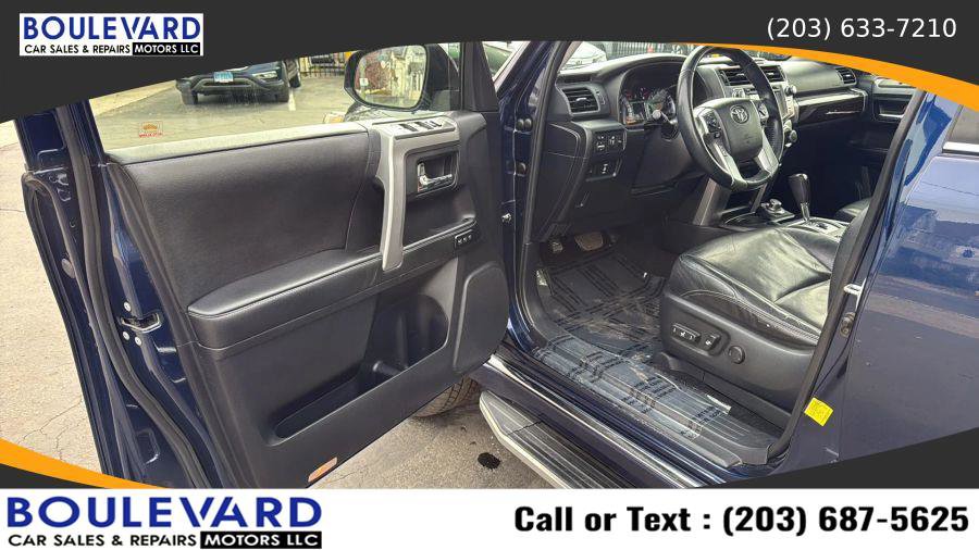 Used 2014 Toyota 4Runner Limited image 27