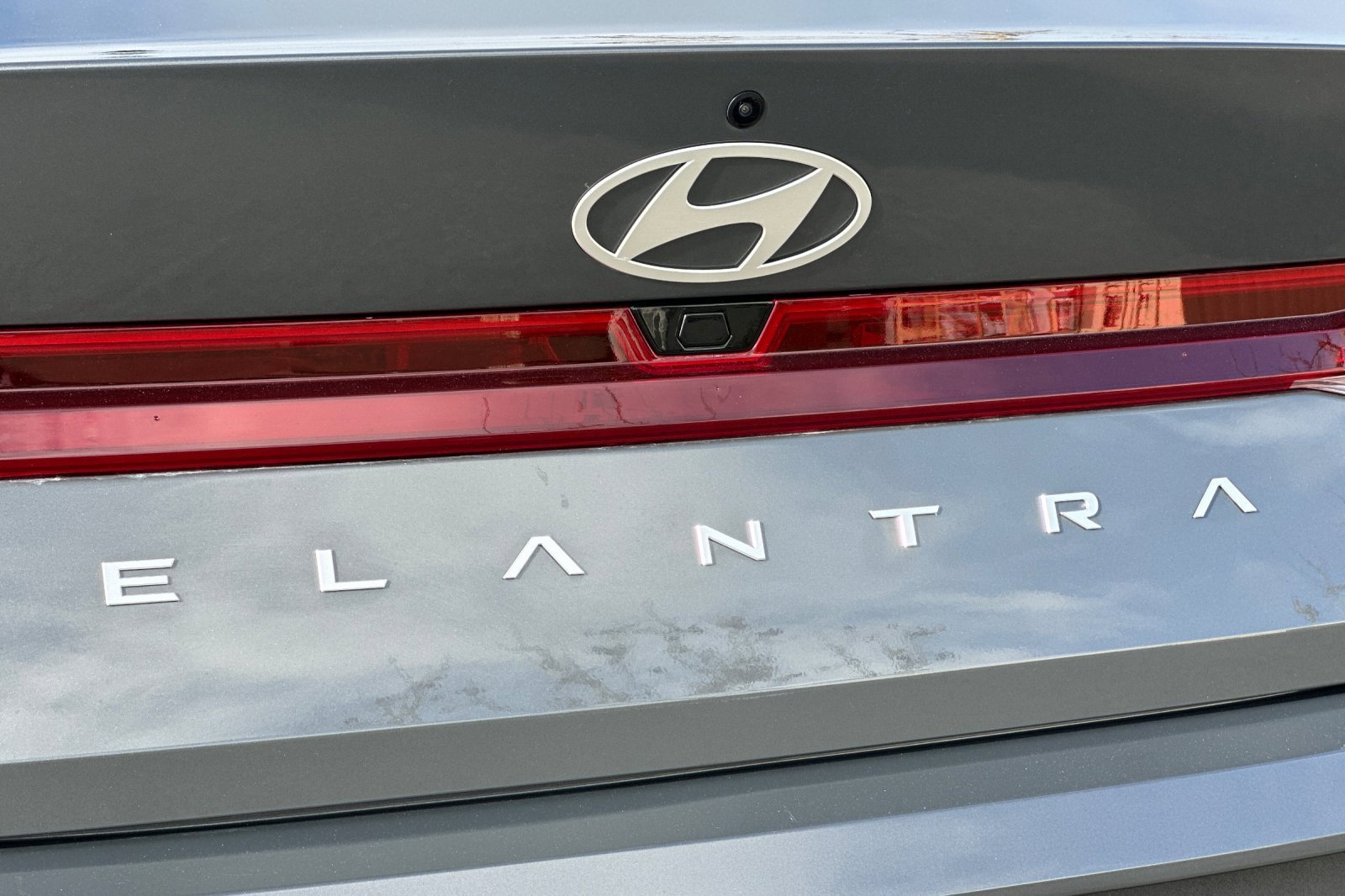 Used 2024 Hyundai Elantra SEL image 33