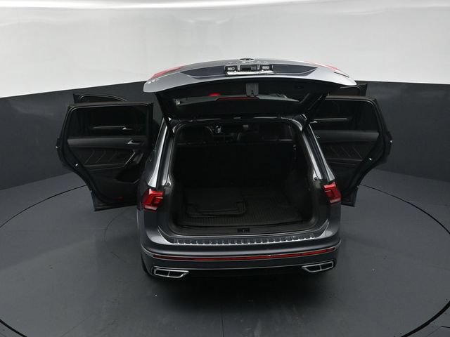 Used 2022 Volkswagen Tiguan SEL R-Line AWD/4WD image 29