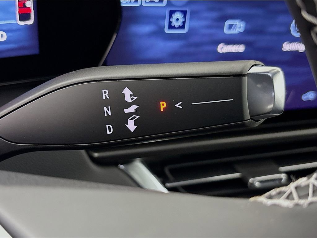 New 2026 Chevrolet Equinox EV LT w/ Comfort Package image 17