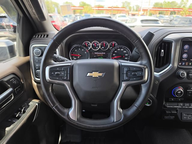 Used 2023 Chevrolet Silverado 2500 LTZ AWD/4WD image 17