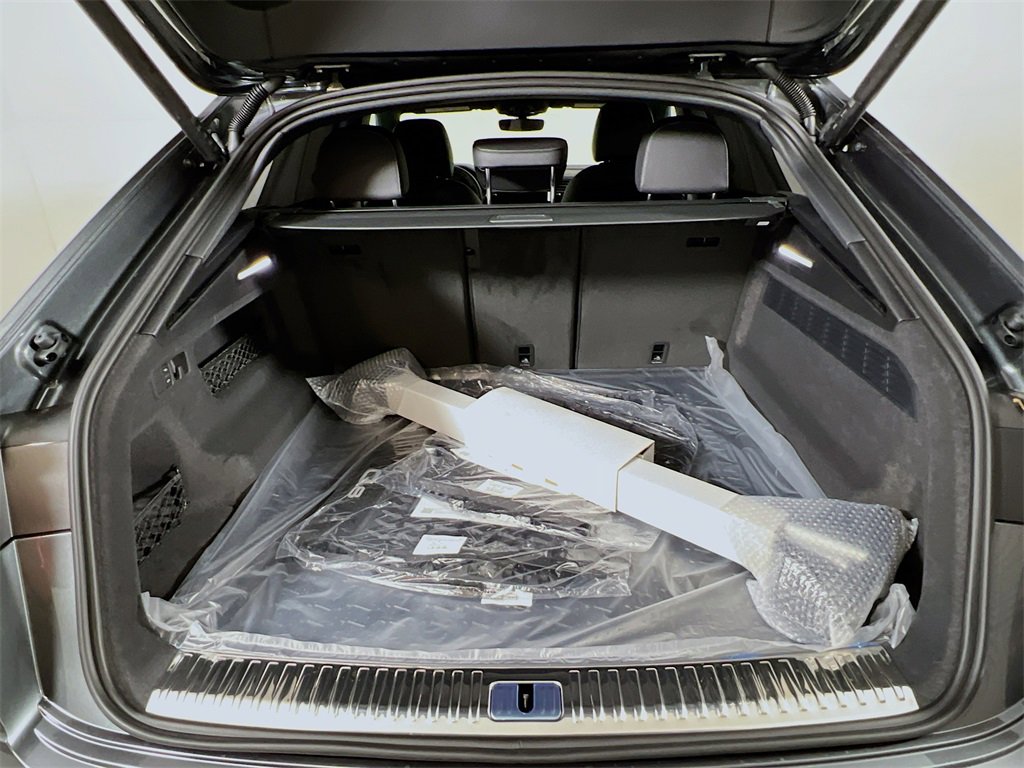 New 2026 Audi Q8 Premium Plus image 26