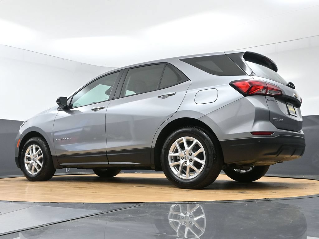 Used 2024 Chevrolet Equinox LS FWD image 50