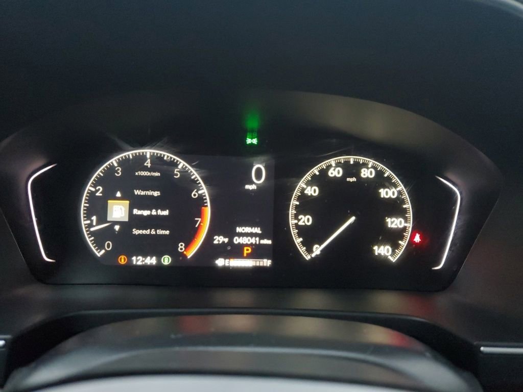 Used 2023 Honda Pilot Touring image 14