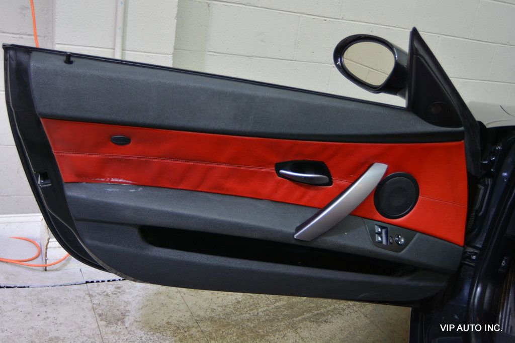 Used 2008 BMW Z4 3.0i image 13