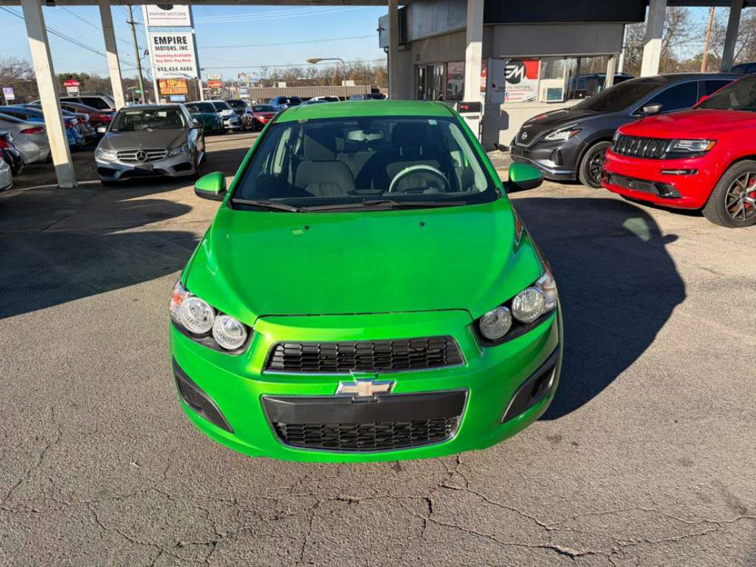 Used 2016 Chevrolet Sonic LT image 2