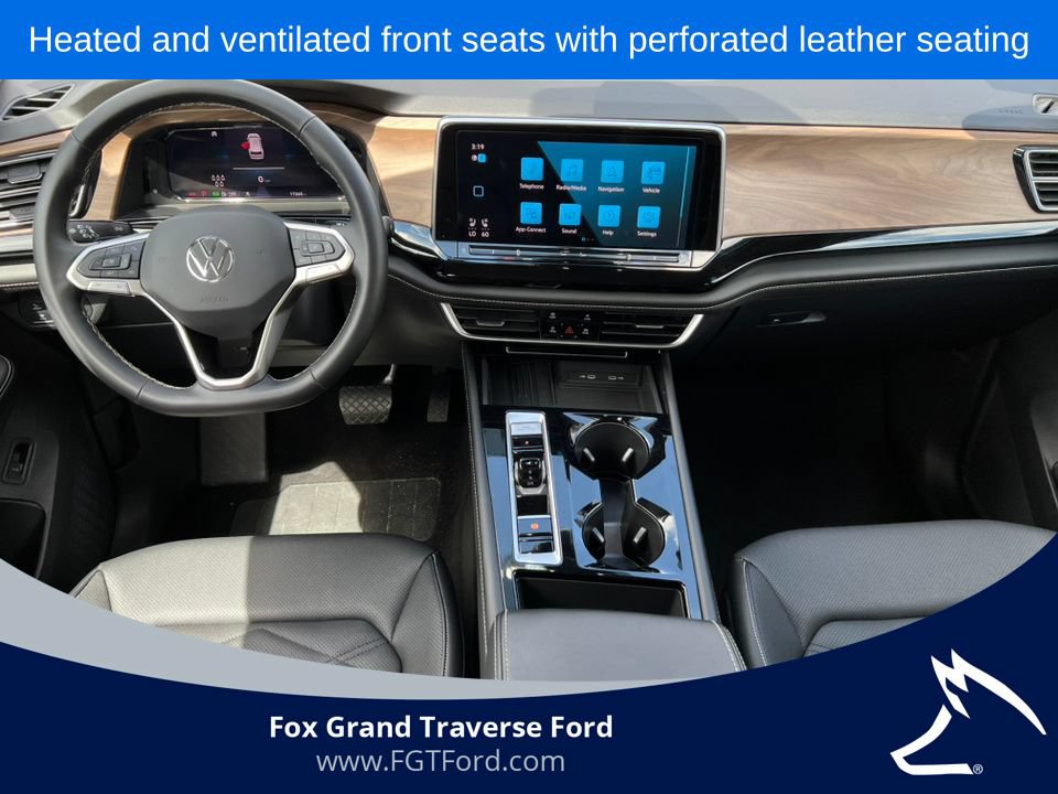 Used 2026 Volkswagen Atlas SE AWD/4WD image 2