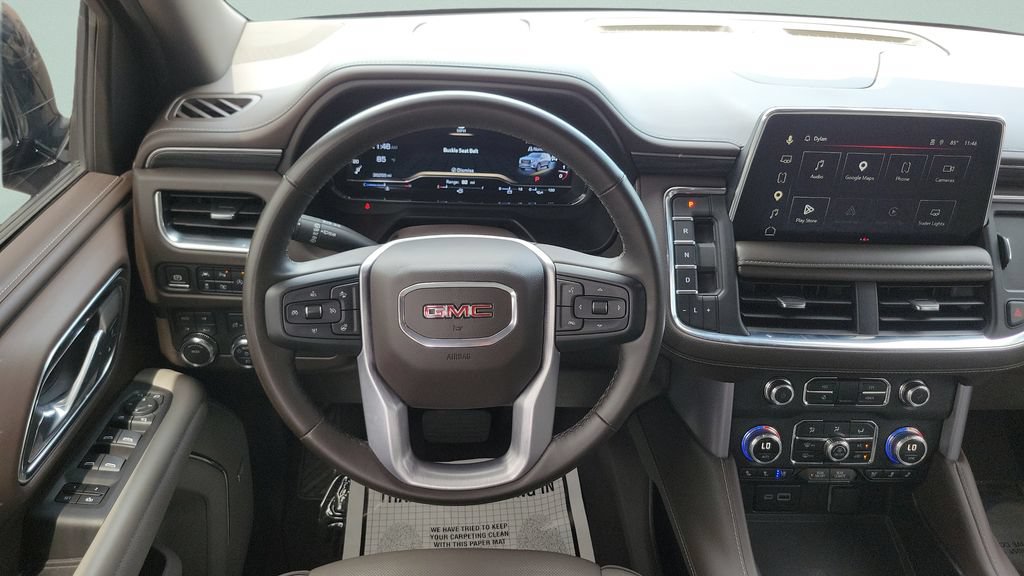 Used 2024 GMC Yukon XL SLT w/ SLT Luxury Package AWD/4WD image 12