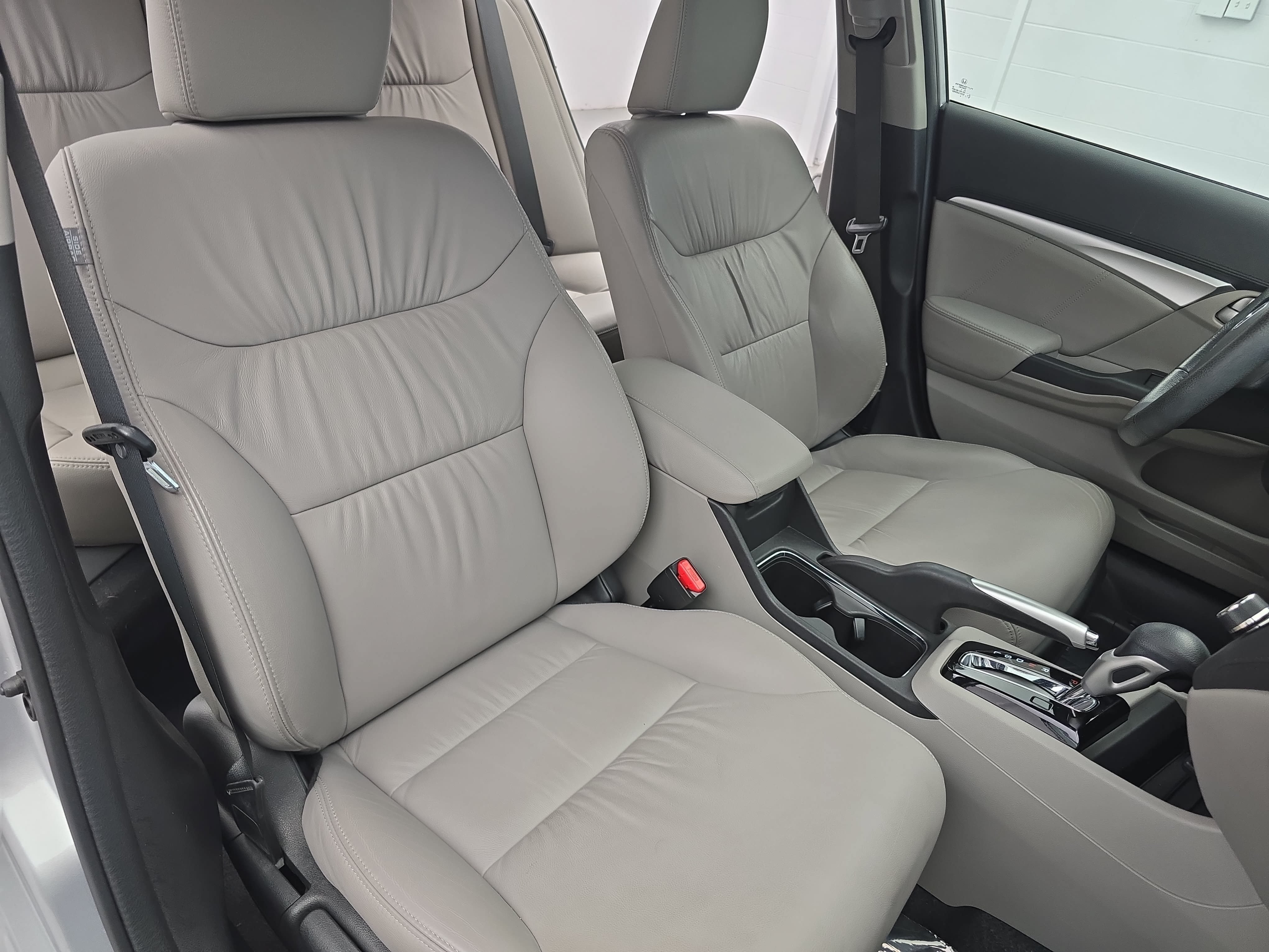 Used 2015 Honda Civic EX-L image 10