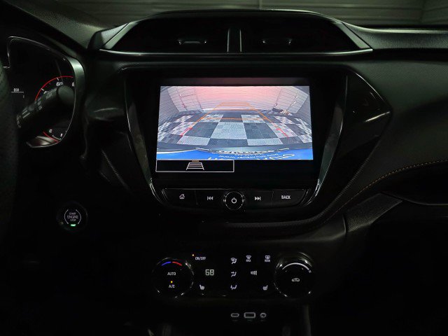 Used 2021 Chevrolet TrailBlazer RS w/ Convenience Package AWD/4WD image 25