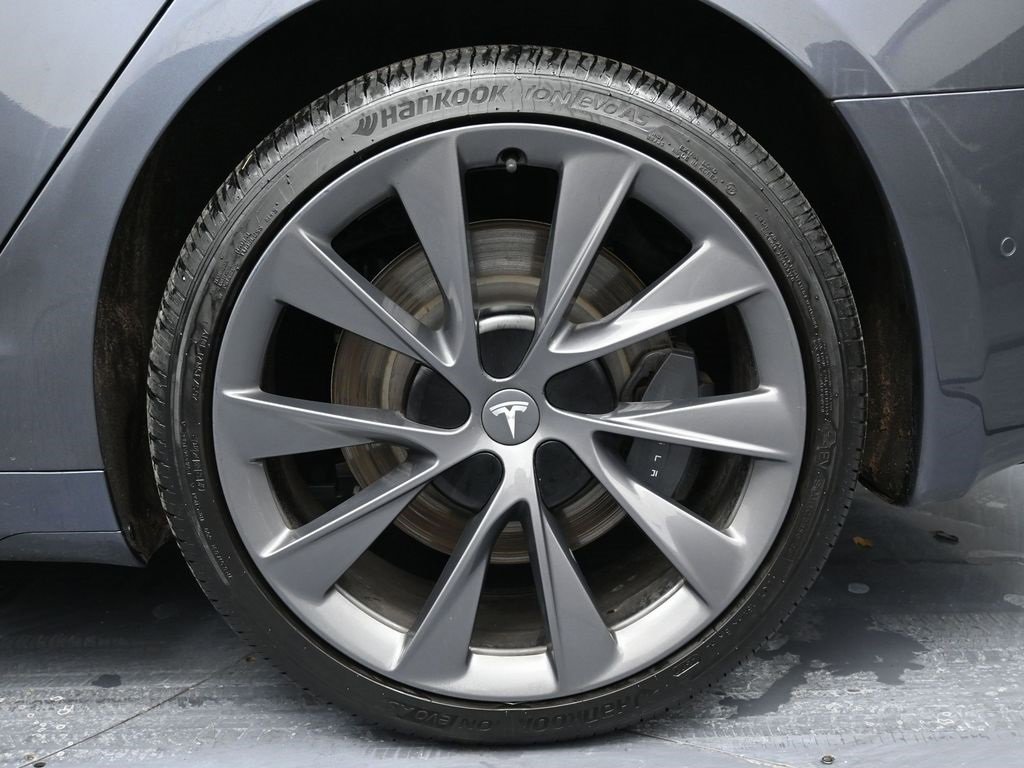 Used 2021 Tesla Model S Long Range image 11