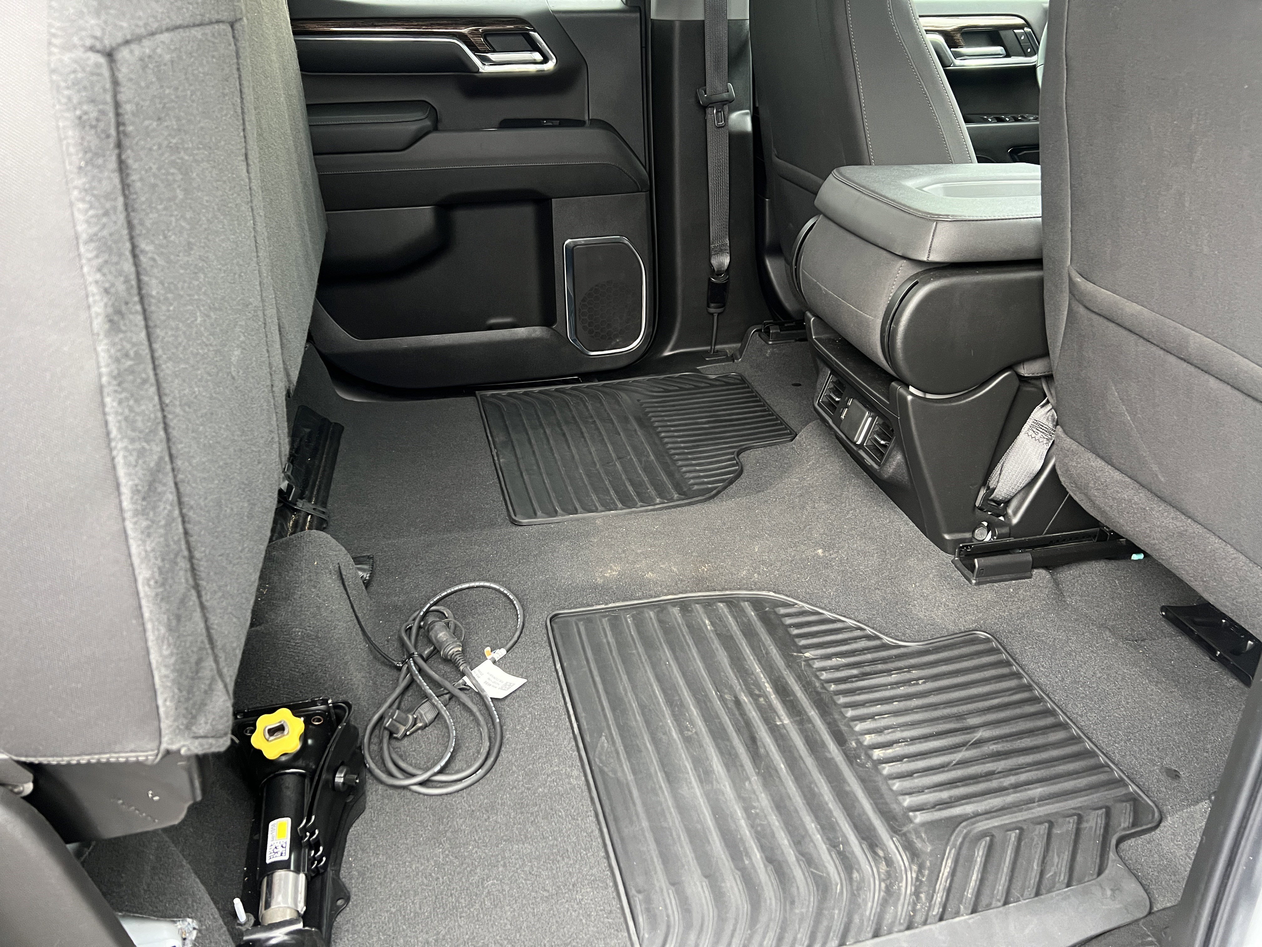 Used 2024 GMC Sierra 1500 SLE w/ Preferred Package image 19