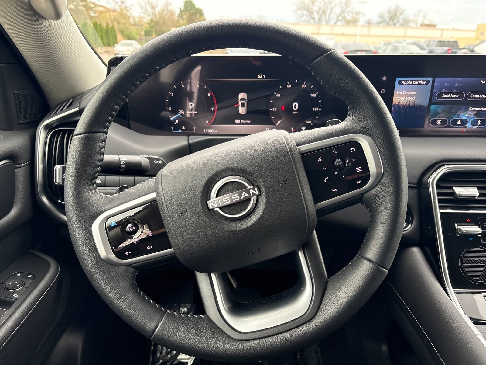 Used 2025 Nissan Armada SV AWD/4WD image 14