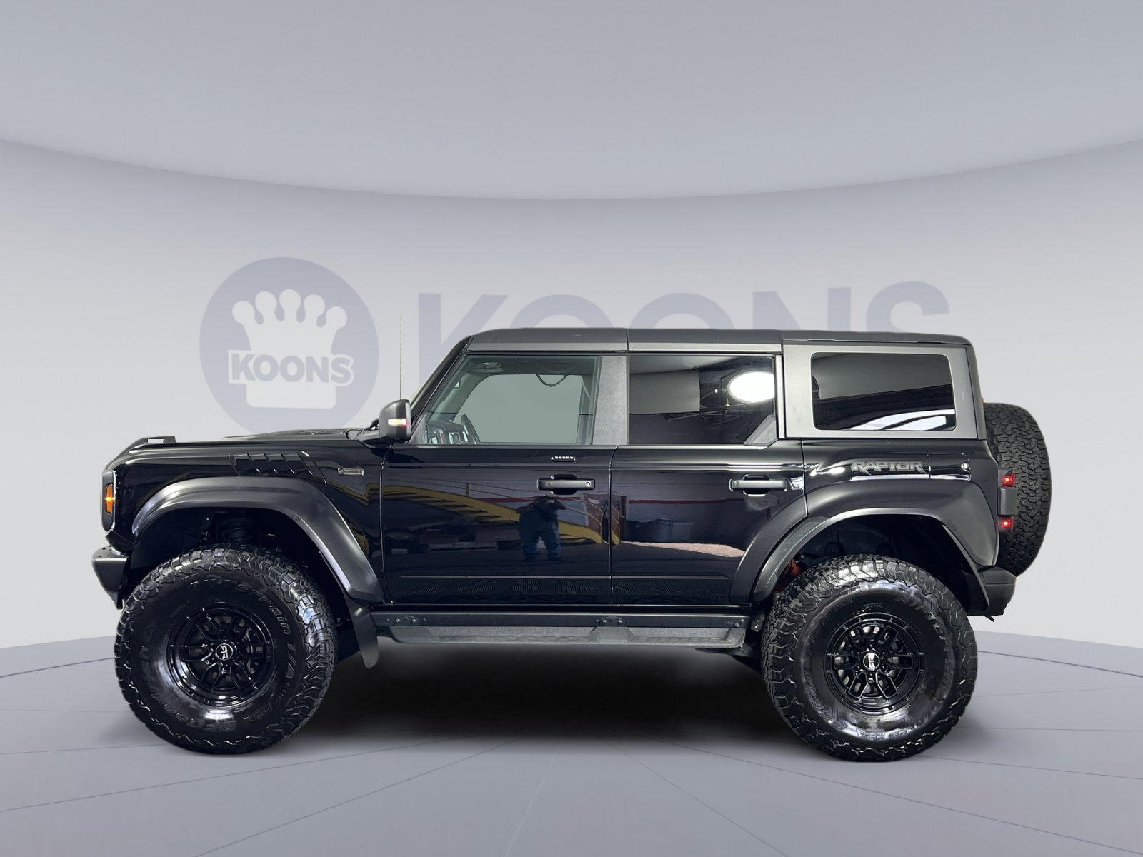 Used 2022 Ford Bronco Raptor image 2