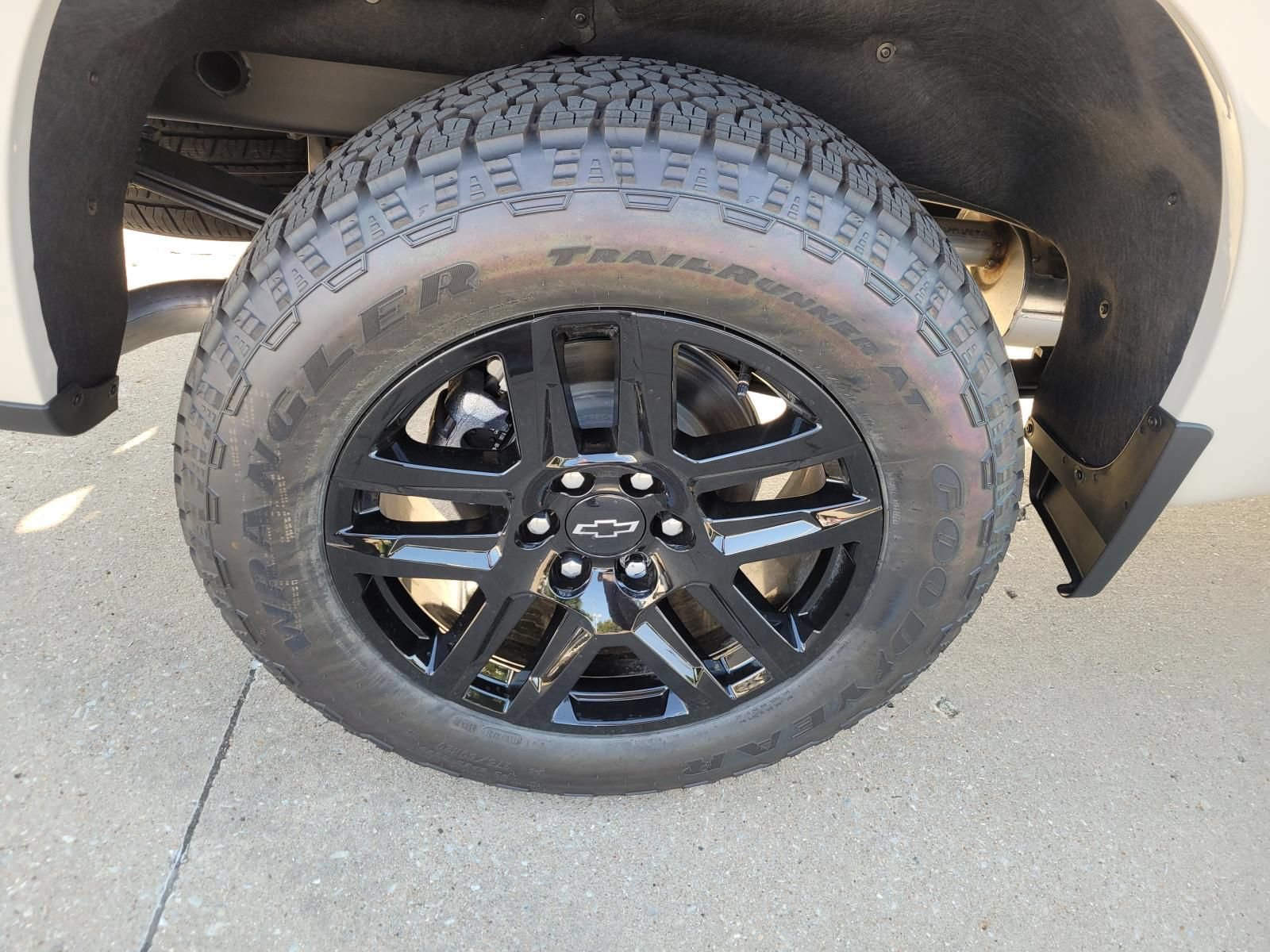 New 2026 Chevrolet Silverado 1500 RST AWD/4WD image 5